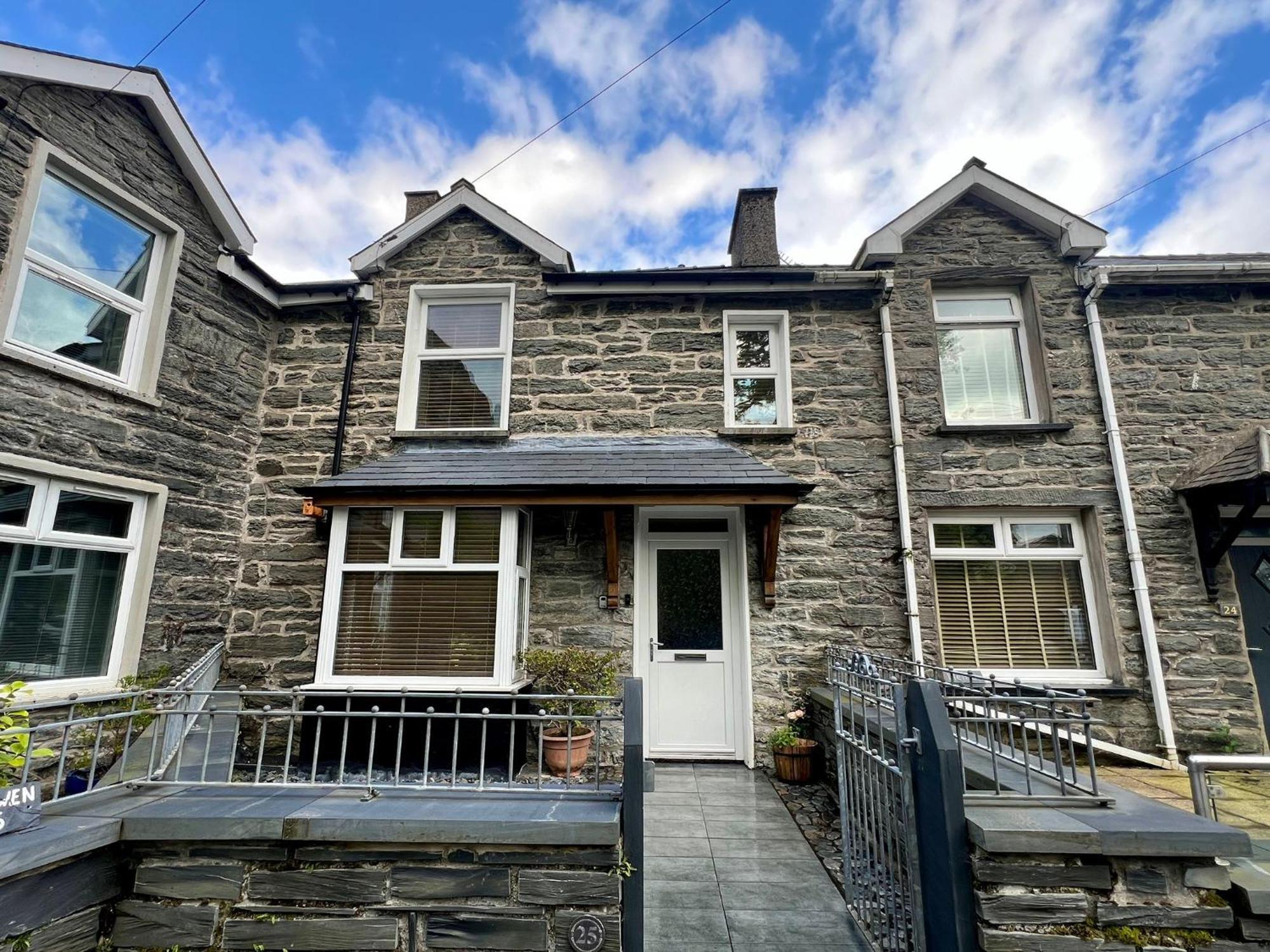 Ty Da Apartment Blaenau Ffestiniog Exterior photo